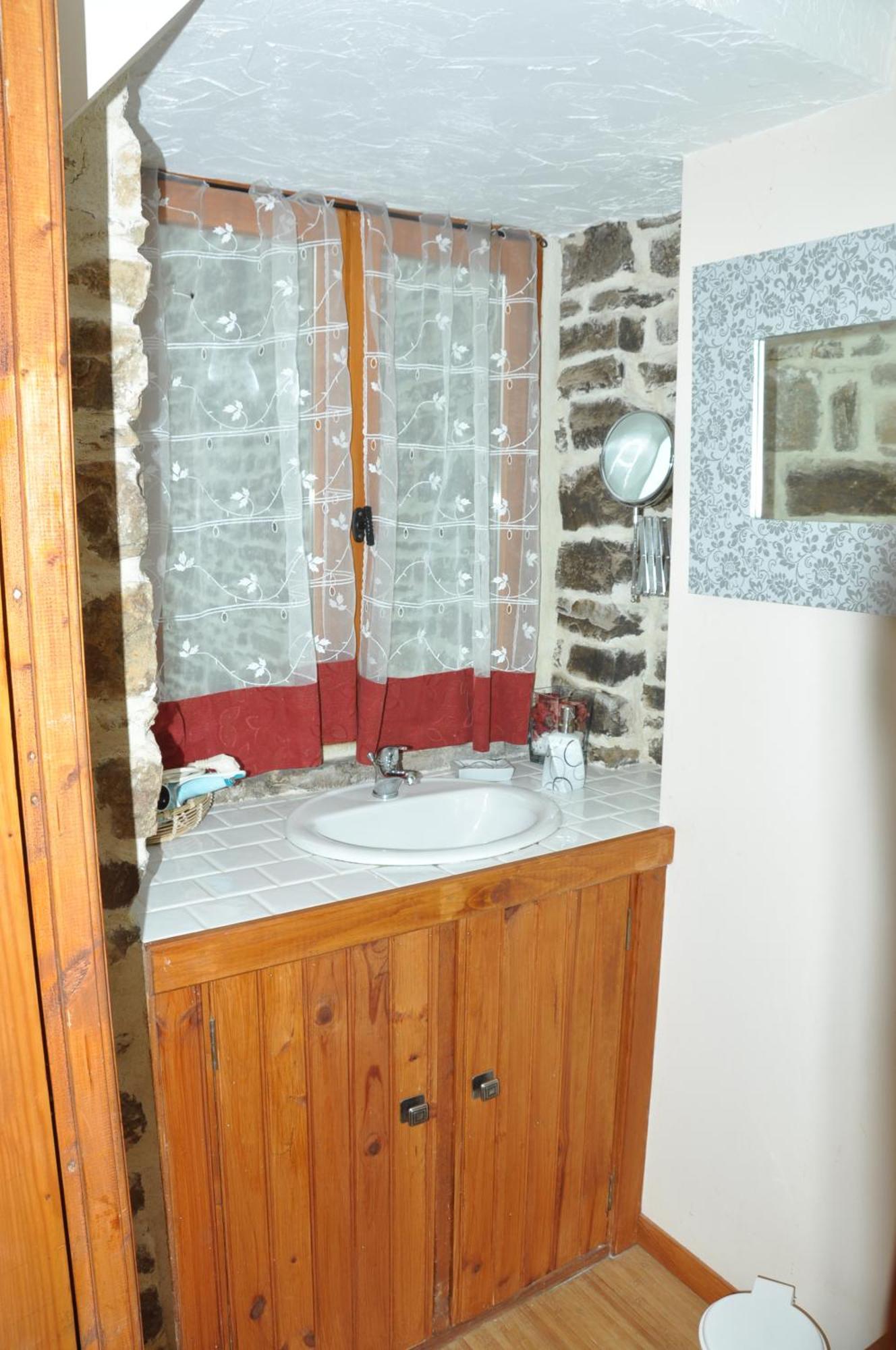 La Ferme De Montaigu Montaigu-les-Bois Quarto foto